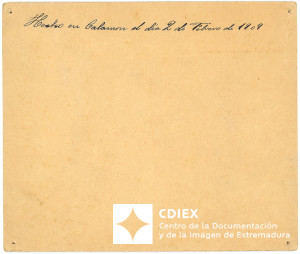 008.MM.FOT.P_1. 00301 (reverso).jpg
