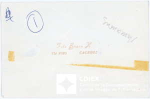 008.MM.FOT.P_1. 00404 (reverso).jpg