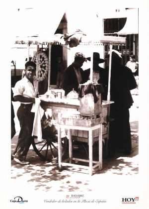 13. Vendedor de helados en la Plaza Alta.jpg